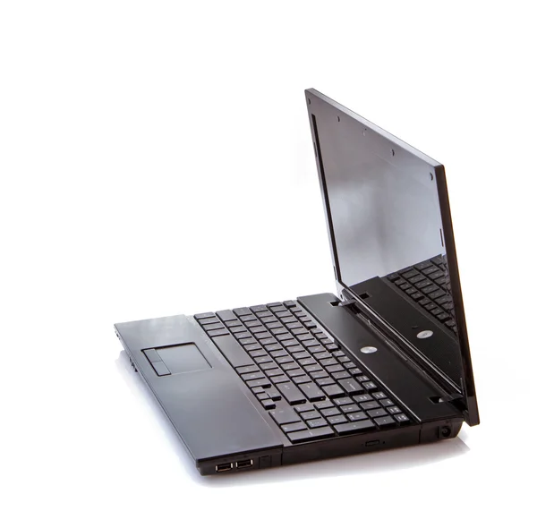 Elszigetelt fehér fekete laptop — Stock Fotó