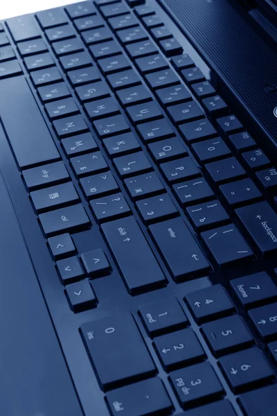 Zbliżenie czarnej klawiatury laptopa — Zdjęcie stockowe