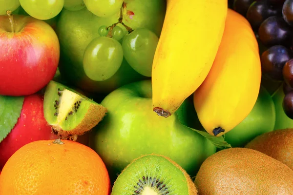 Frutas jugosas maduras —  Fotos de Stock