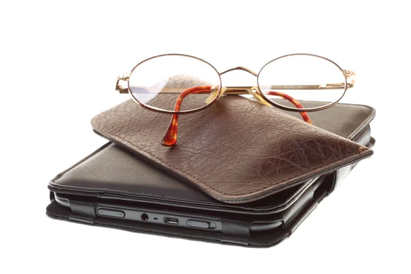 Brýle ebook reader izolované na bílém — Stock fotografie