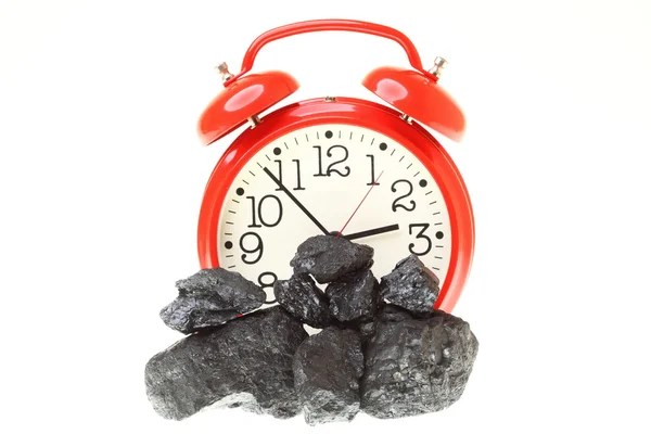 Pedaços de carvão isolados sobre fundo branco — Fotografia de Stock