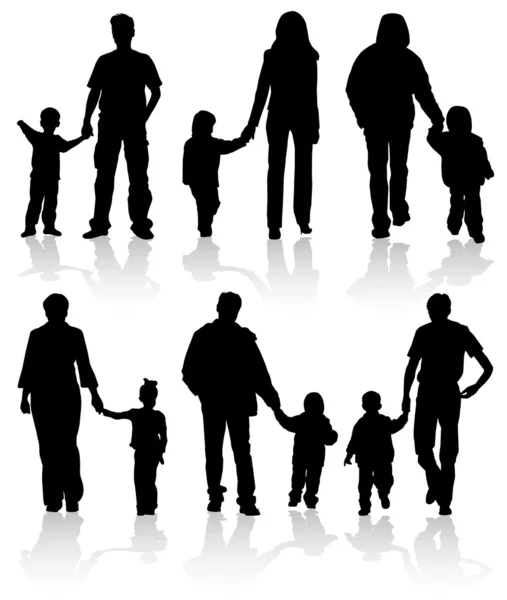 Silhouettes de parents avec enfants — Image vectorielle