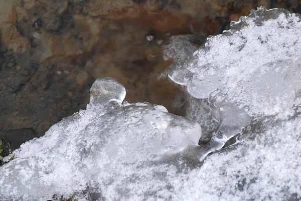얼음 시내 — 스톡 사진