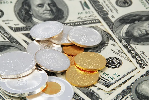 Dollar och mynt — Stockfoto