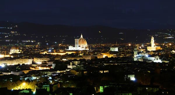 Floransa ve gece Katedrali — Stok fotoğraf
