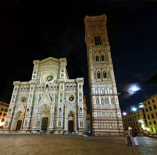 Floransa ve gece Katedrali — Stok fotoğraf