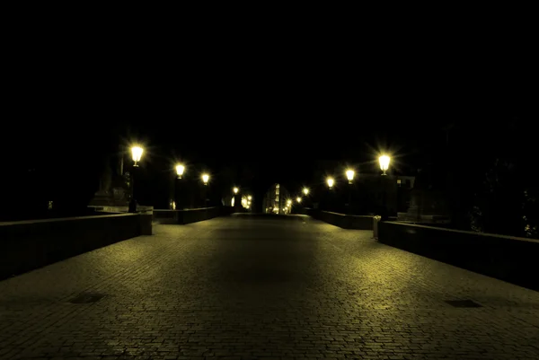 Old bridge in the night — Stock Photo, Image