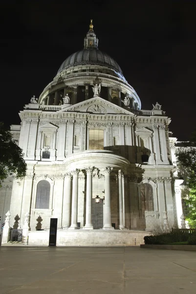 圣保罗大教堂 — 图库照片