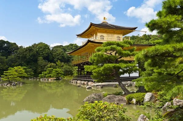 Kinkaku-ji dourado — Fotografia de Stock