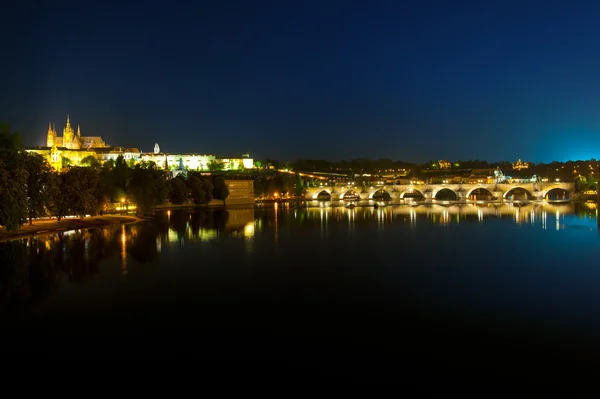 Praga po zachodzie słońca — Zdjęcie stockowe