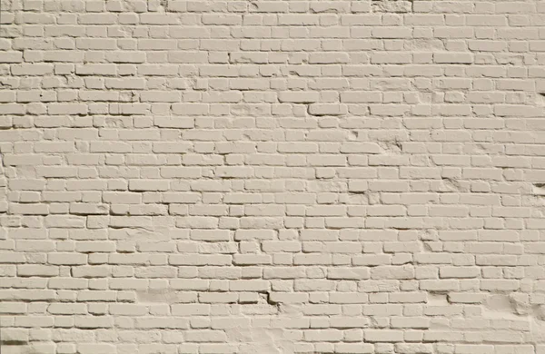 beyaz boyalı eski tuğla duvar