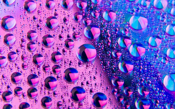 Gotas bicolores de água — Fotografia de Stock