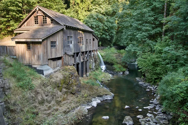 Moulin historique de Grist le long de Cedar Creek — Photo