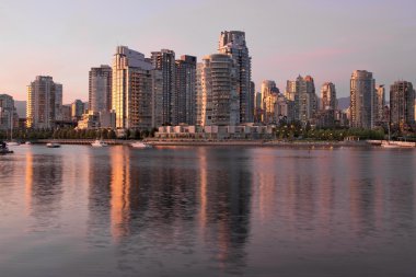 Vancouver Bc Waterfront Condominiums