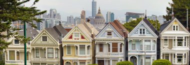 Painted Ladies Row Houses by Alamo Square