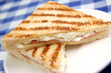 Grilled sandwich clipart