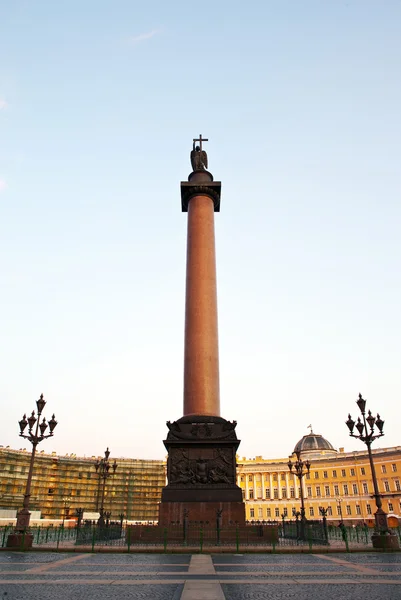 Coluna Alexander, Praça do Palácio em São Petersburgo — Fotografia de Stock
