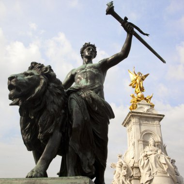 Statue and Queen Victoria Memorial clipart