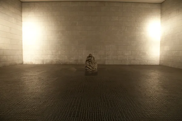The Interior of the Neue Wache (Memorial to all War Victims) - B — Stock Photo, Image