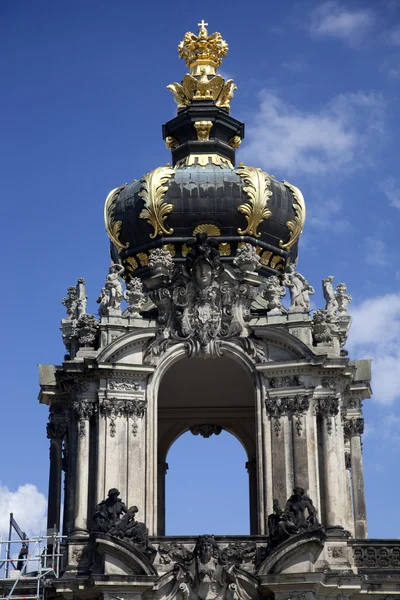 Kronentor v paláci zwinger v Drážďanech — Stock fotografie