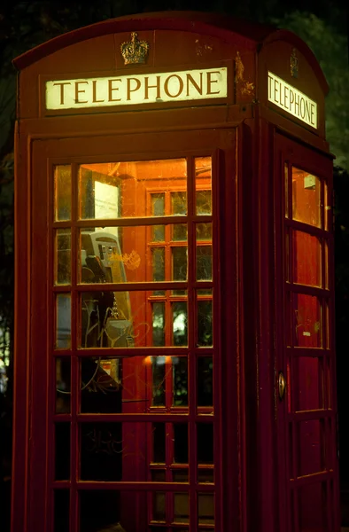 Czerwony telefon pole - Londyn — Zdjęcie stockowe