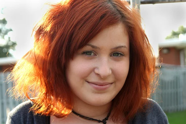 Closeup dospívající dívka portrét horizontální — Stock fotografie