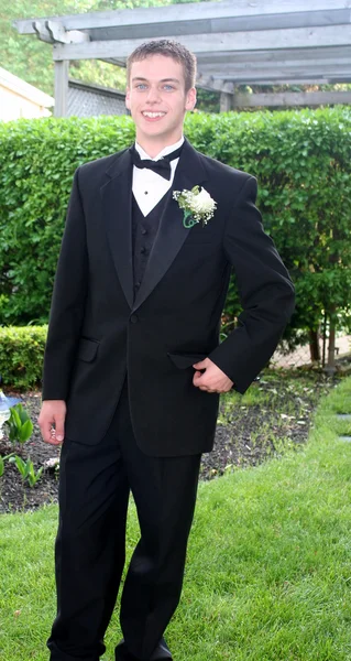Smiling Teen Boy in Tux — Stock Photo, Image