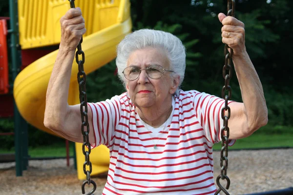 Swingende grootmoeder 9 — Stockfoto