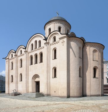 Church of the Assumption of the Our Lady Pyrohoshсha in Kiev clipart