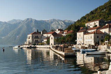 kotor, Karadağ için köy Perast