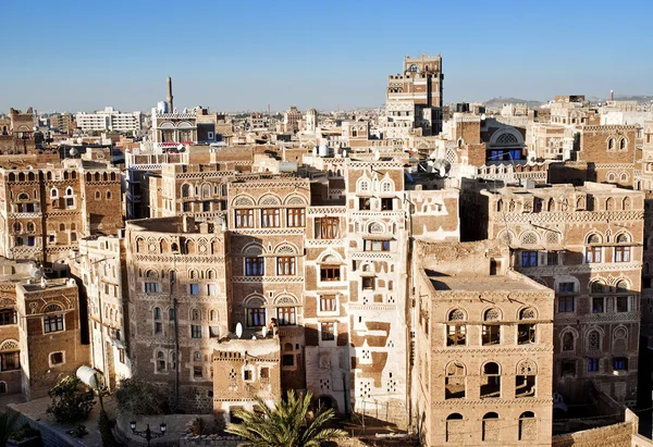 Sanaa, Jemen - traditionell jemenitiska arkitektur — Stockfoto