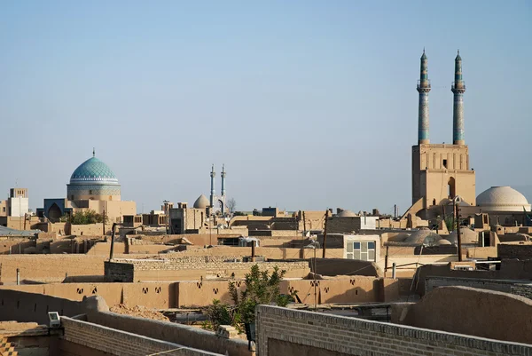 Utsikt över hustak i yazd iran — Stockfoto
