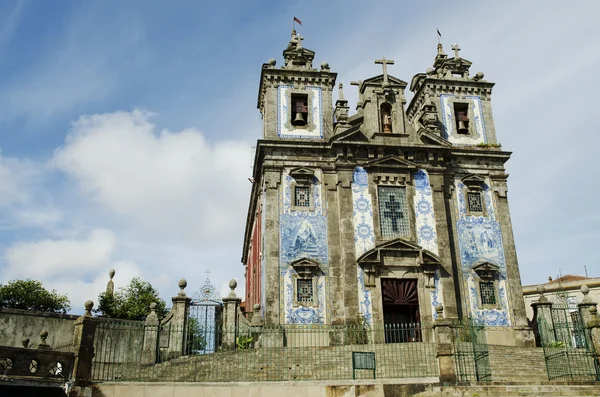 Santo idelfonso 教会在葡萄牙波尔图 — 图库照片