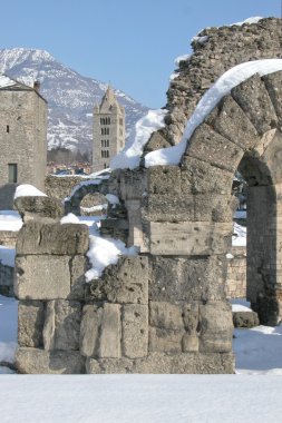 Roma Tiyatrosu, aosta