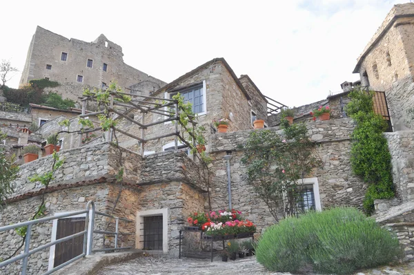 Castelvecchio di Rocca Barbena — Stok Foto