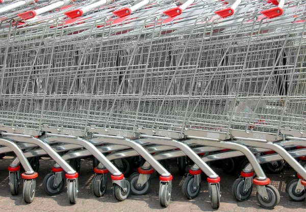 Alışveriş sepeti arabası — Stok fotoğraf