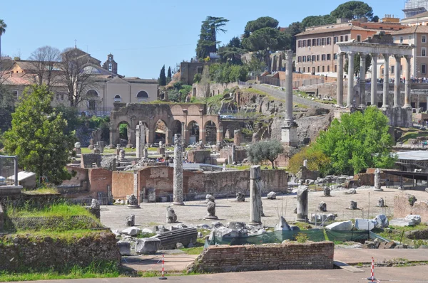 Римский форум, Рим — стоковое фото