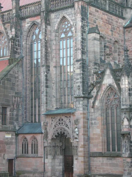 Lorenz kirche, Nürnbergben — Stock Fotó