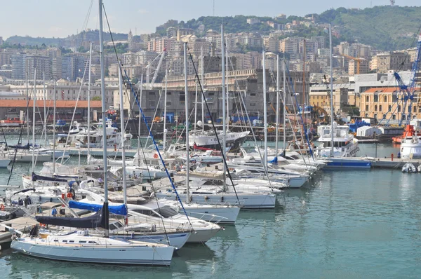 Port, Genua, Włochy — Zdjęcie stockowe