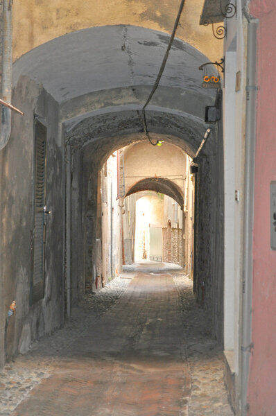 The Carrugio di Toirano, narrow streets in the old town