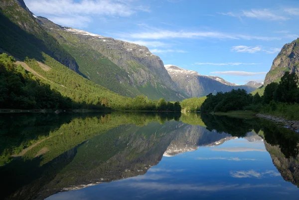 Fjord in the middle of green mountains — Stock Photo, Image