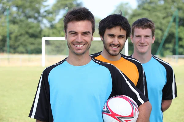 Retrato de 3 jogadores de futebol — Fotografia de Stock