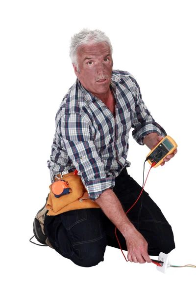 Technician who took an electrical shock — Stock Photo, Image