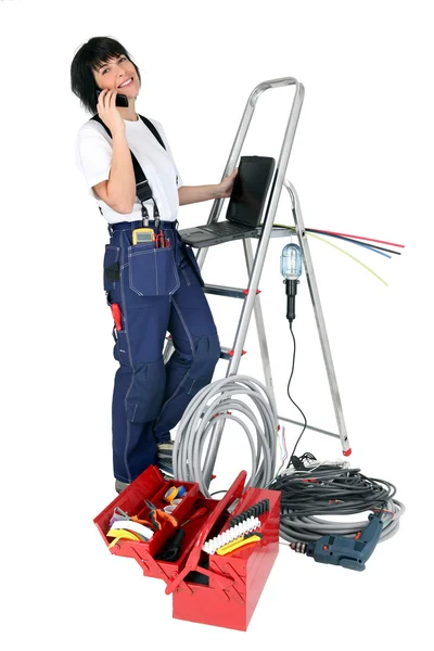 Confident woman electrician — Stock Photo, Image