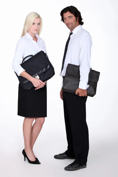 Şirket yöneticileri ile evrak çantaları — Stok fotoğraf