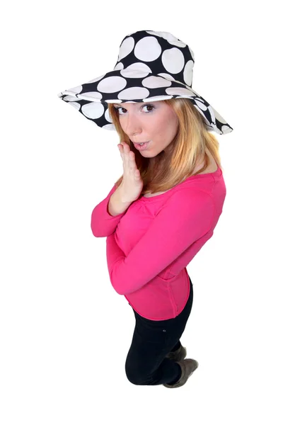 Funky bir şapka giyen bir kadın yüksek açı çekim — Stok fotoğraf