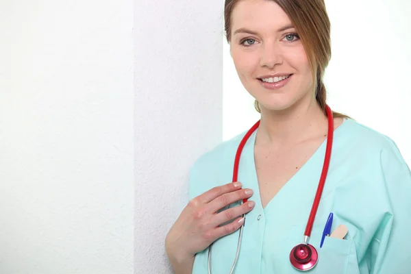 Sjuksköterska leende — Stockfoto