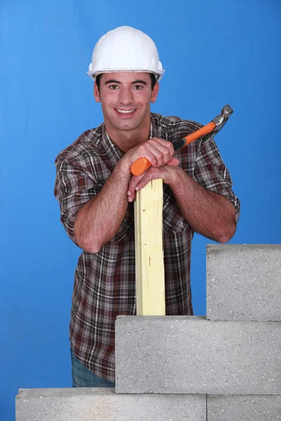 Portrait of a smiling tradesman — Stock Photo, Image