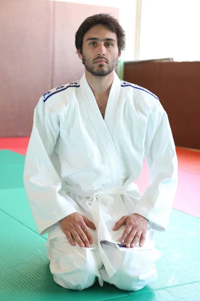 Judoka op tatami — Stockfoto