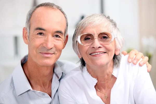 Retrato de um casal mais velho — Fotografia de Stock